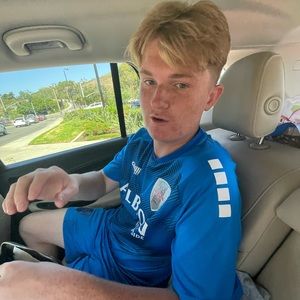 Meet your Posher, Lucas